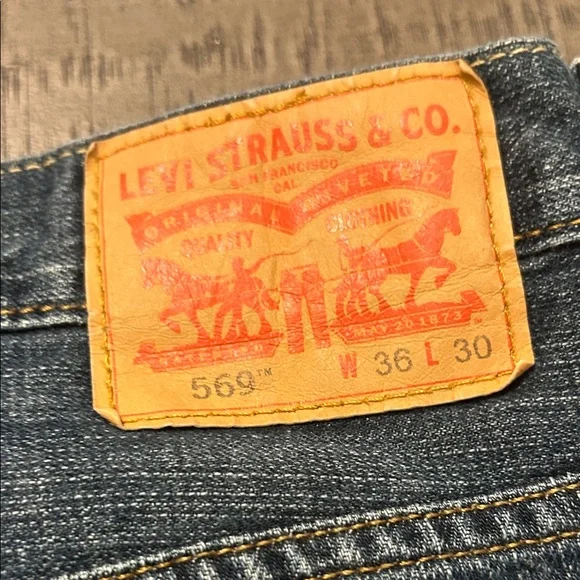 Levi’s Blue Denim Jeans 36 x30 - Picture 2 of 4